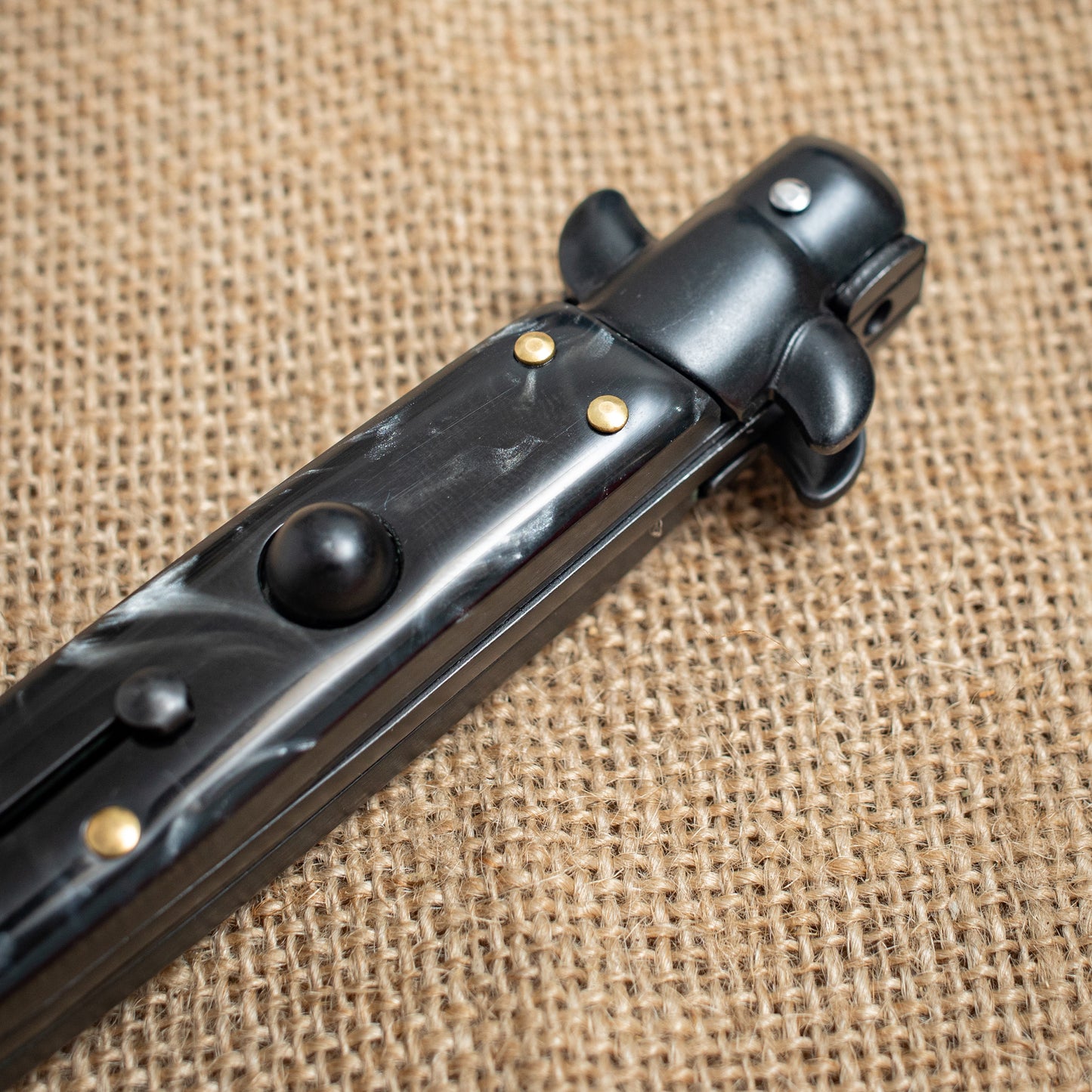Black Folding Knife – 3CR13 Steel Blade, Resin Handle, EDC Pocket Knife for Everyday Carry