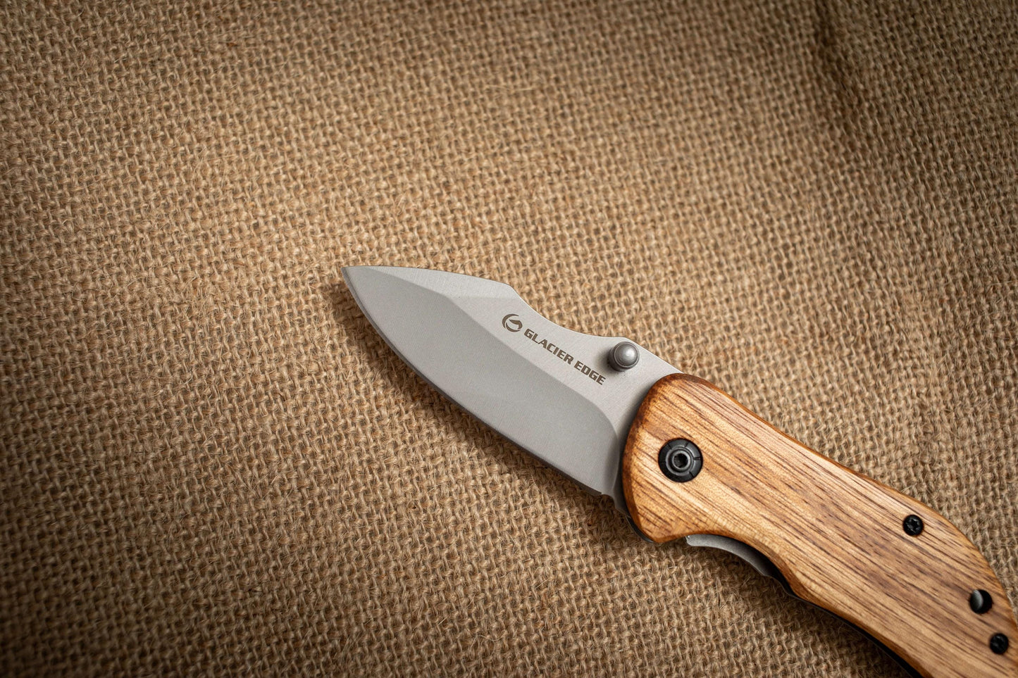Compact Wood Handle Folding EDC Knife – 3Cr13 Steel Blade, Lightweight Pocket Utility Tool