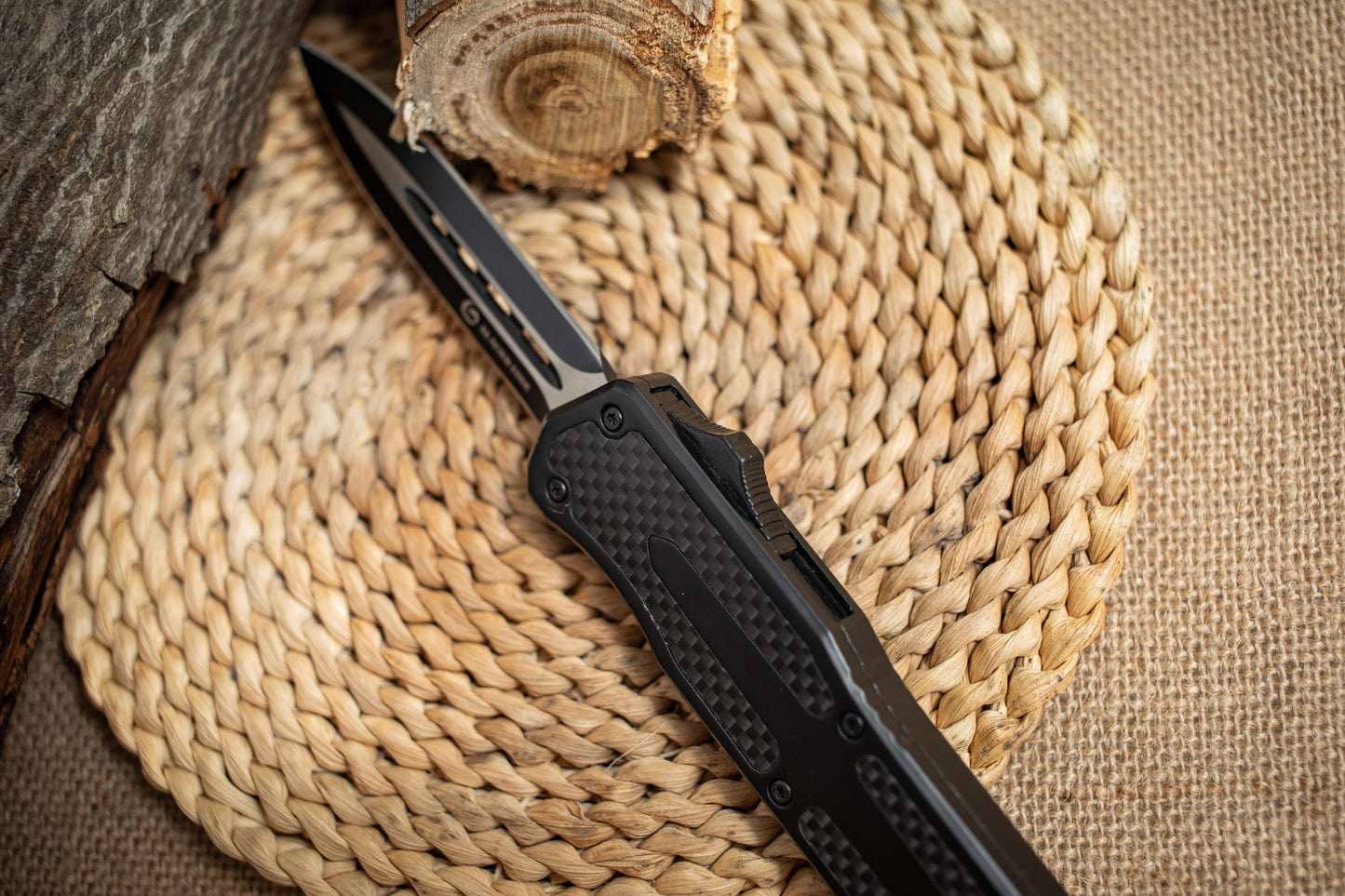 Premium Tactical EDC Knife – Carbon Fiber Handle, Razor Sharp 3Cr13 Steel, Fast Action Knife