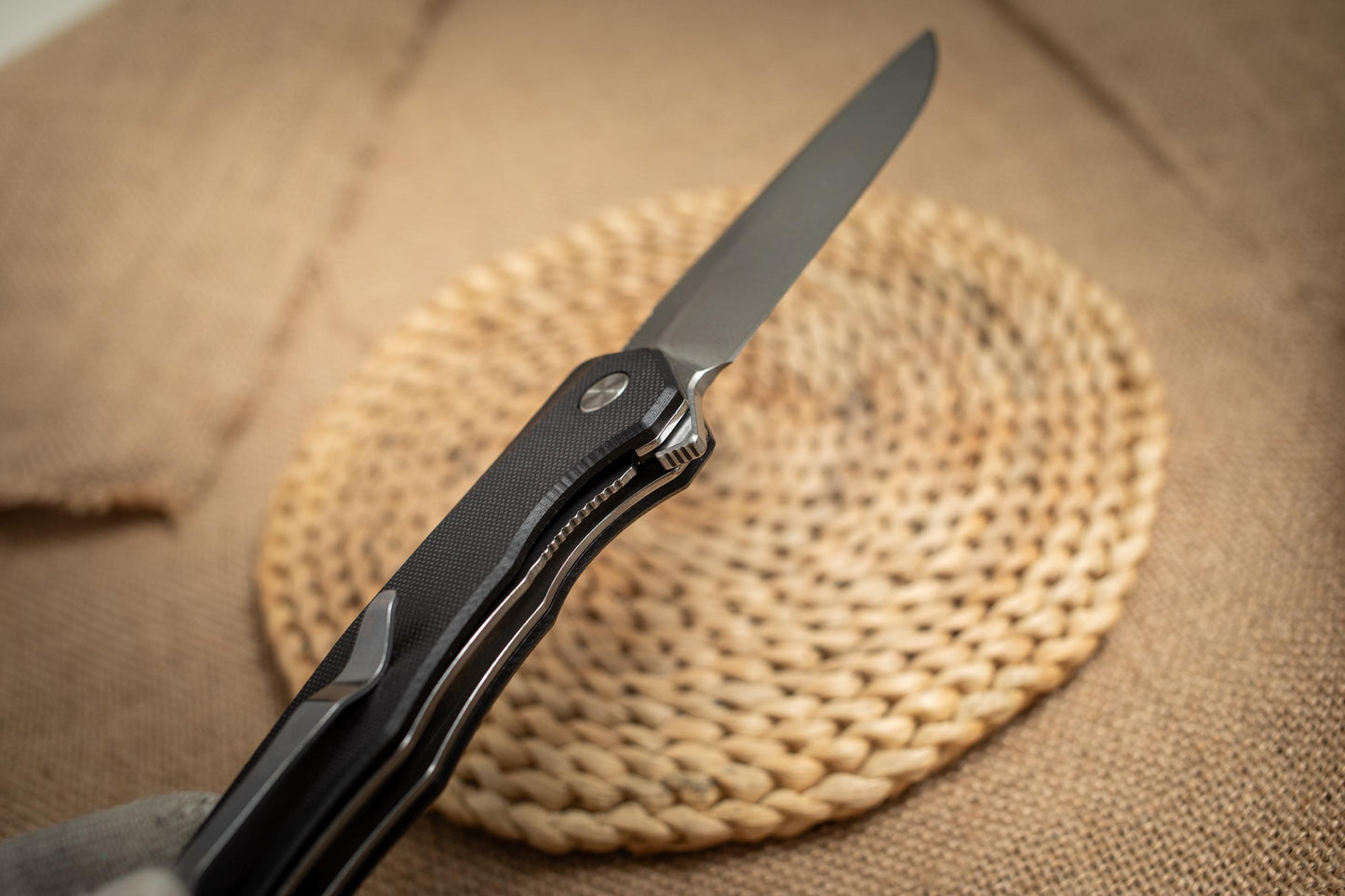 Lightweight Tactical EDC Folding Knife – G10 Handle, Stonewashed 5Cr14 Steel, Pocket Knife