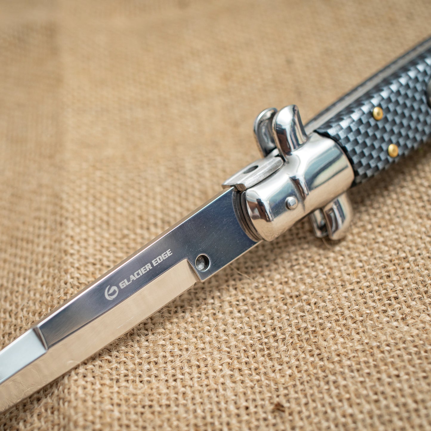 Carbon Fiber Folding Knife – 3CR13 Steel Blade, Tactical EDC Pocket Knife