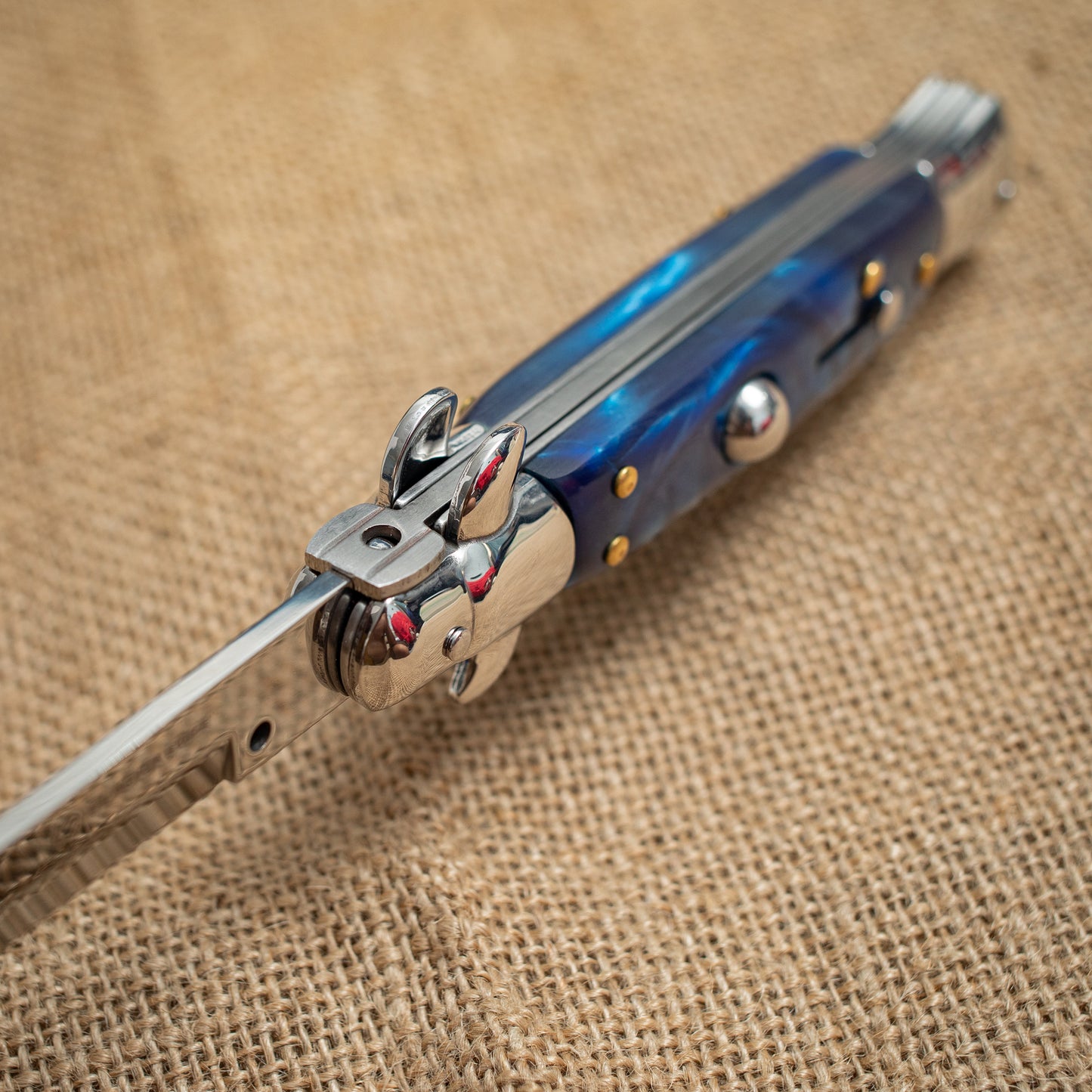 Blue Resin Folding Knife – Mirror Finish Blade, 3CR13 Steel Pocket Knife for EDC