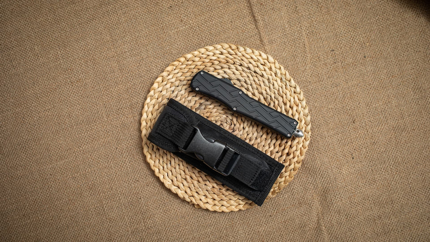 Lightweight EDC Pocket Knife – Fast Action Blade, Durable Zinc Alloy Handle, Outdoor Utility Knife