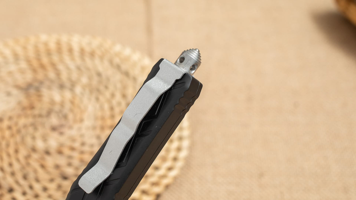 Lightweight EDC Pocket Knife – Fast Action Blade, Durable Zinc Alloy Handle, Outdoor Utility Knife