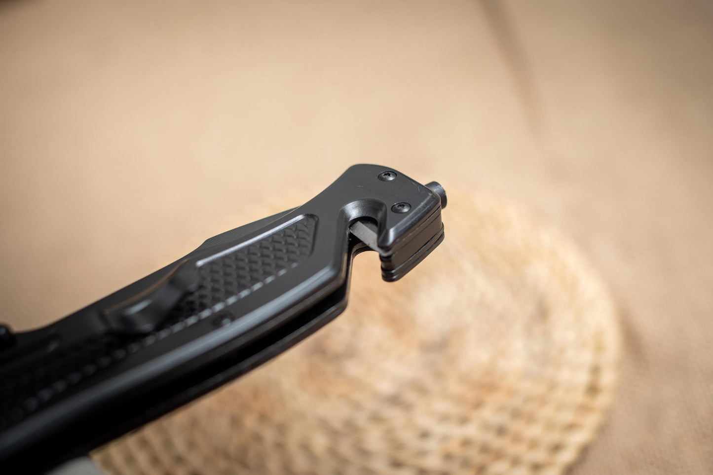 Black Steel Folding EDC Knife – 3Cr13 Blade, Olive Wood Inlay, Lightweight Utility Tool